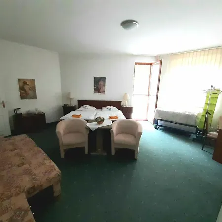 Aparthotel Kristoff Plaza Trencianske Teplice Trencin