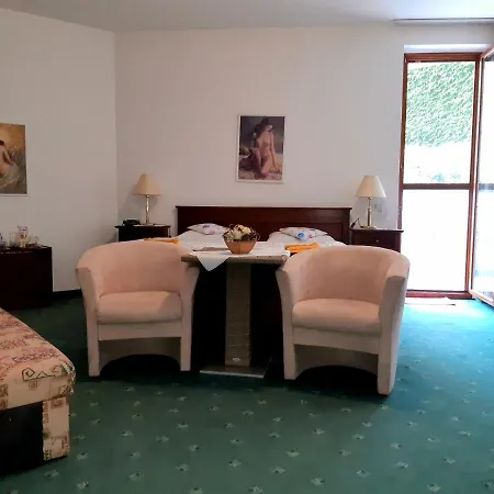Aparthotel Kristoff Plaza Trencianske Teplice