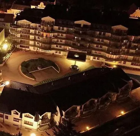 Апарт-отель Kristoff Plaza Trencianske Teplice Тренчин